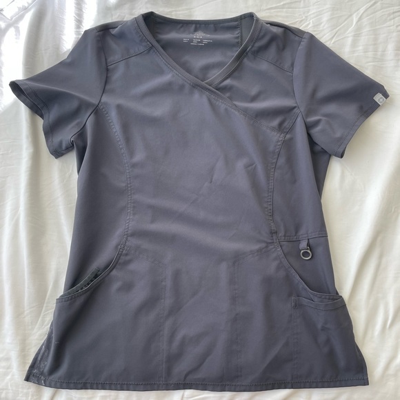 Infinity by Cherokee Scrub Top - Picture 1 of 4